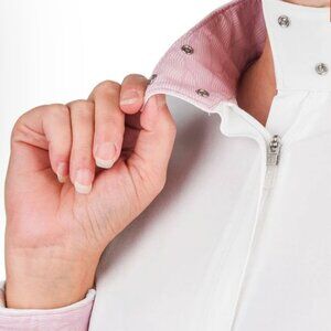 ROMFH White Long Sleeved SHOW SHIRT size M NWT Lilac collar & cuffs